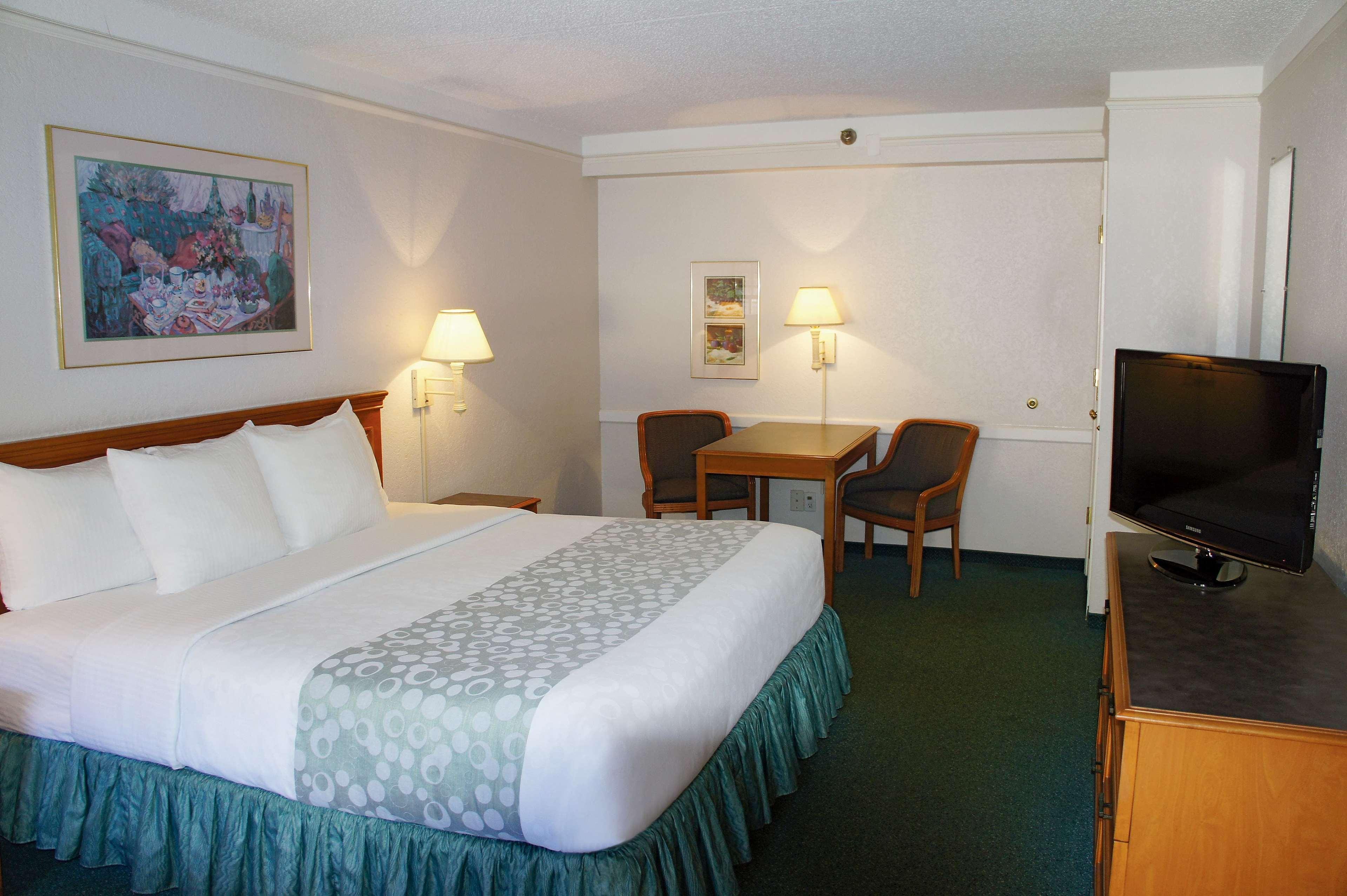La Quinta Inn By Wyndham Tampa Bay Pinellas Park Clearwater Екстериор снимка