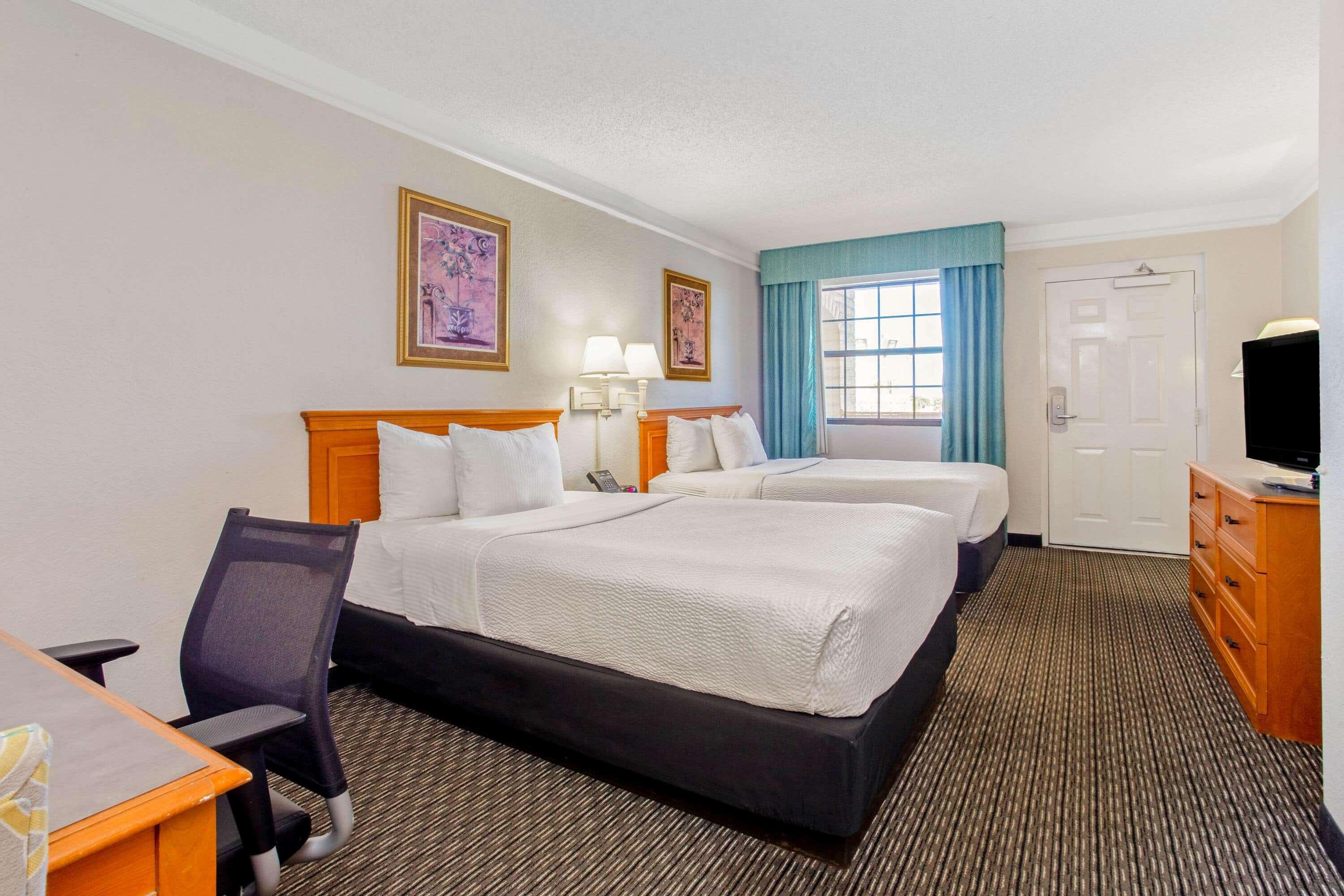 La Quinta Inn By Wyndham Tampa Bay Pinellas Park Clearwater Екстериор снимка
