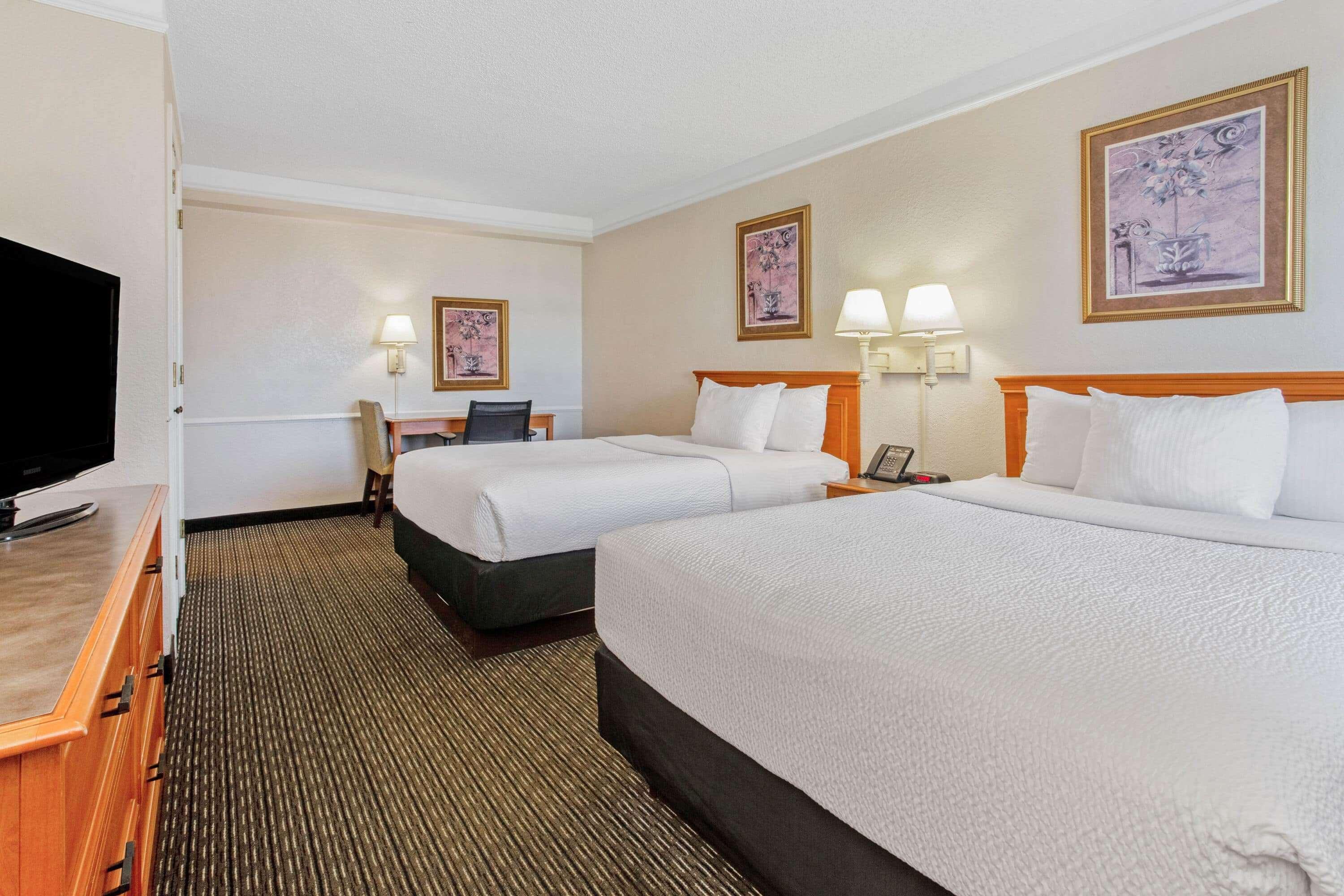 La Quinta Inn By Wyndham Tampa Bay Pinellas Park Clearwater Екстериор снимка