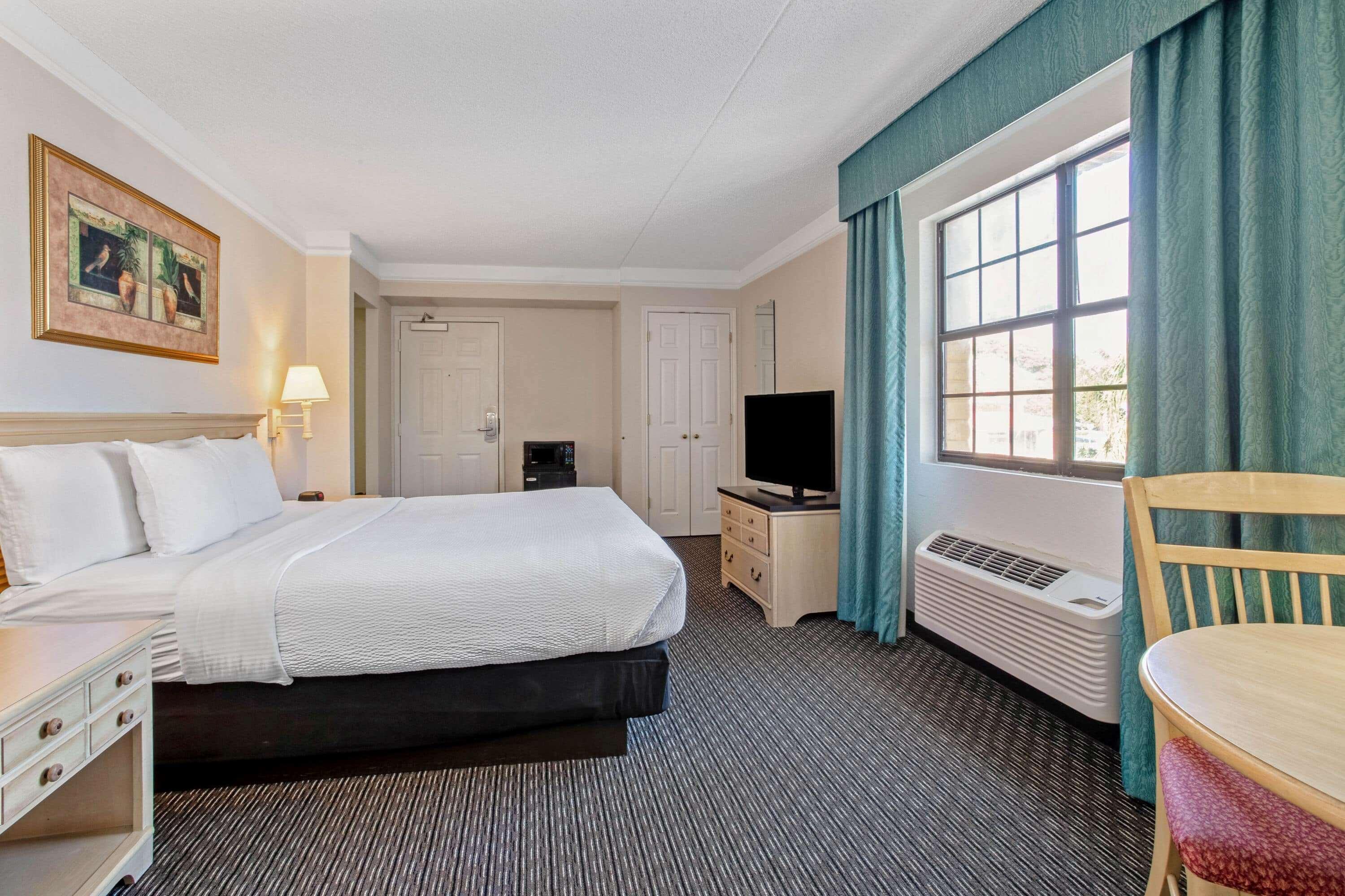 La Quinta Inn By Wyndham Tampa Bay Pinellas Park Clearwater Екстериор снимка